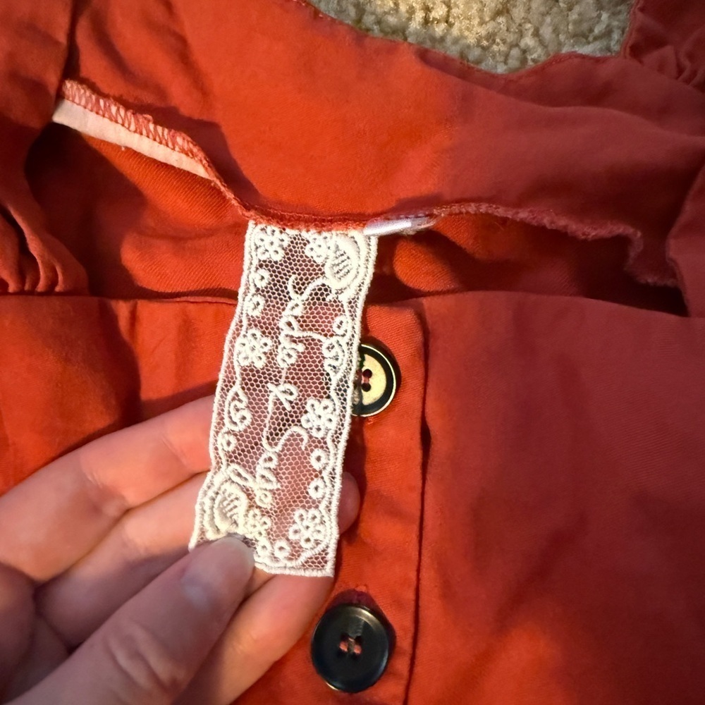 Chic Red Button-Up Top - Picture 3 of 6